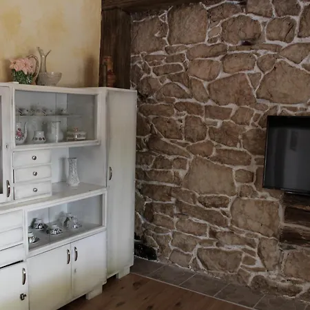 Stone Oasis House - With Panoramic View