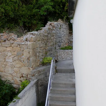 Stone Oasis House - With Panoramic View *
