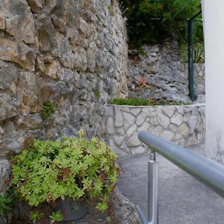 Stone Oasis House - With Panoramic View *